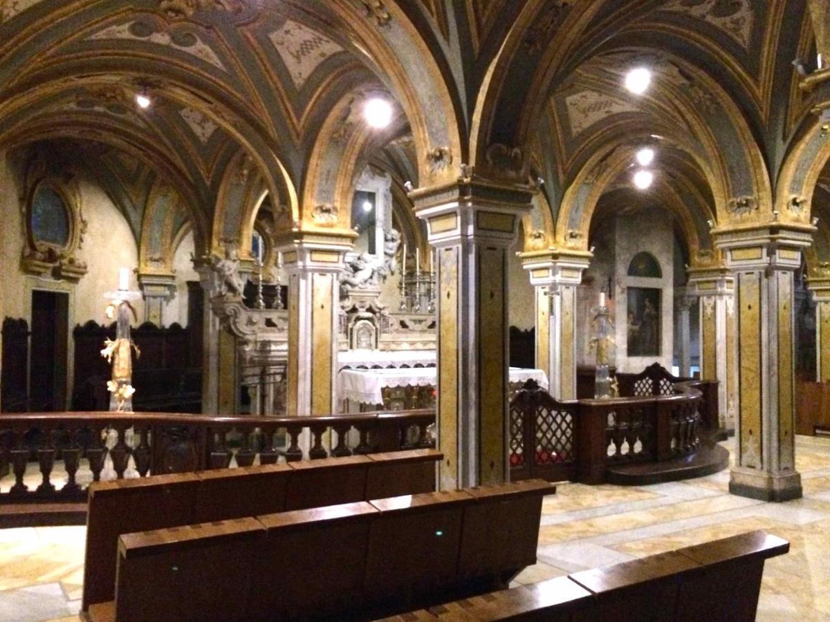 Residenze Benedetto Croce Hotel Bari Luaran gambar